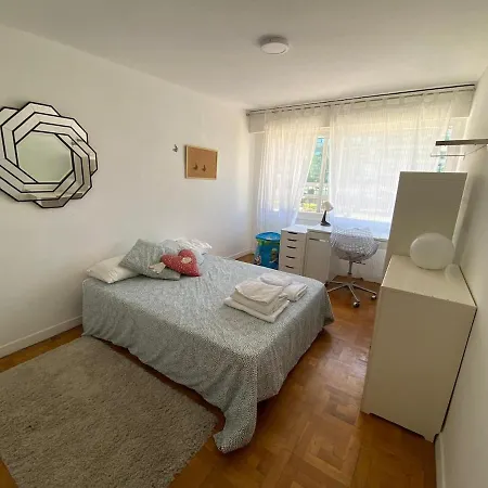 Piso En El Centro De Parking Incluido Apartamento *